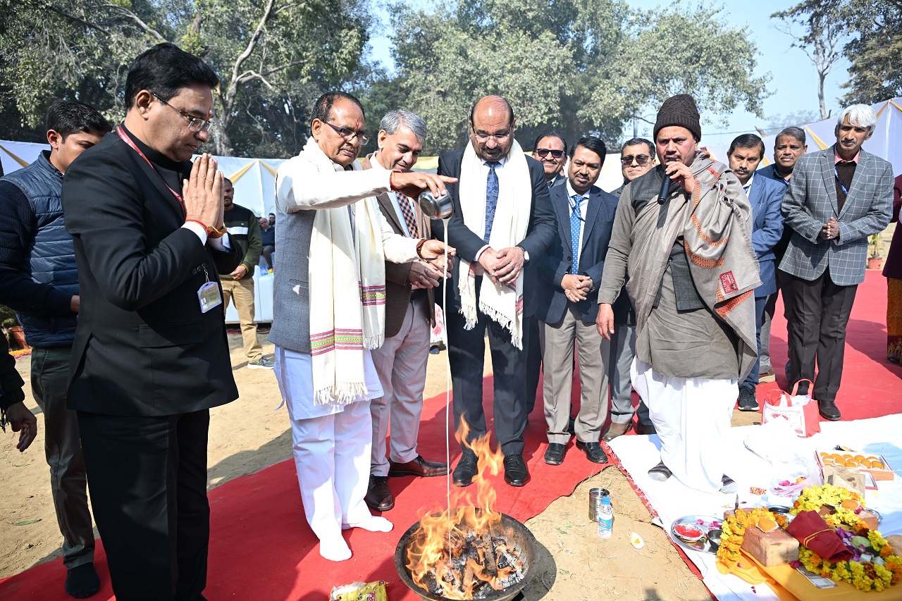 Hon’ble Union Minister Shri Shivraj Singh Chouhan inaugurates foundation stone for Girls’ Hostel and Academic Building at IARI, New Delhi